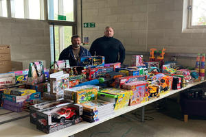 Businessmen donate gifts