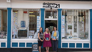 Cllr Kim Carsok with Wellbeing Champions from designer makers 21 in diss web