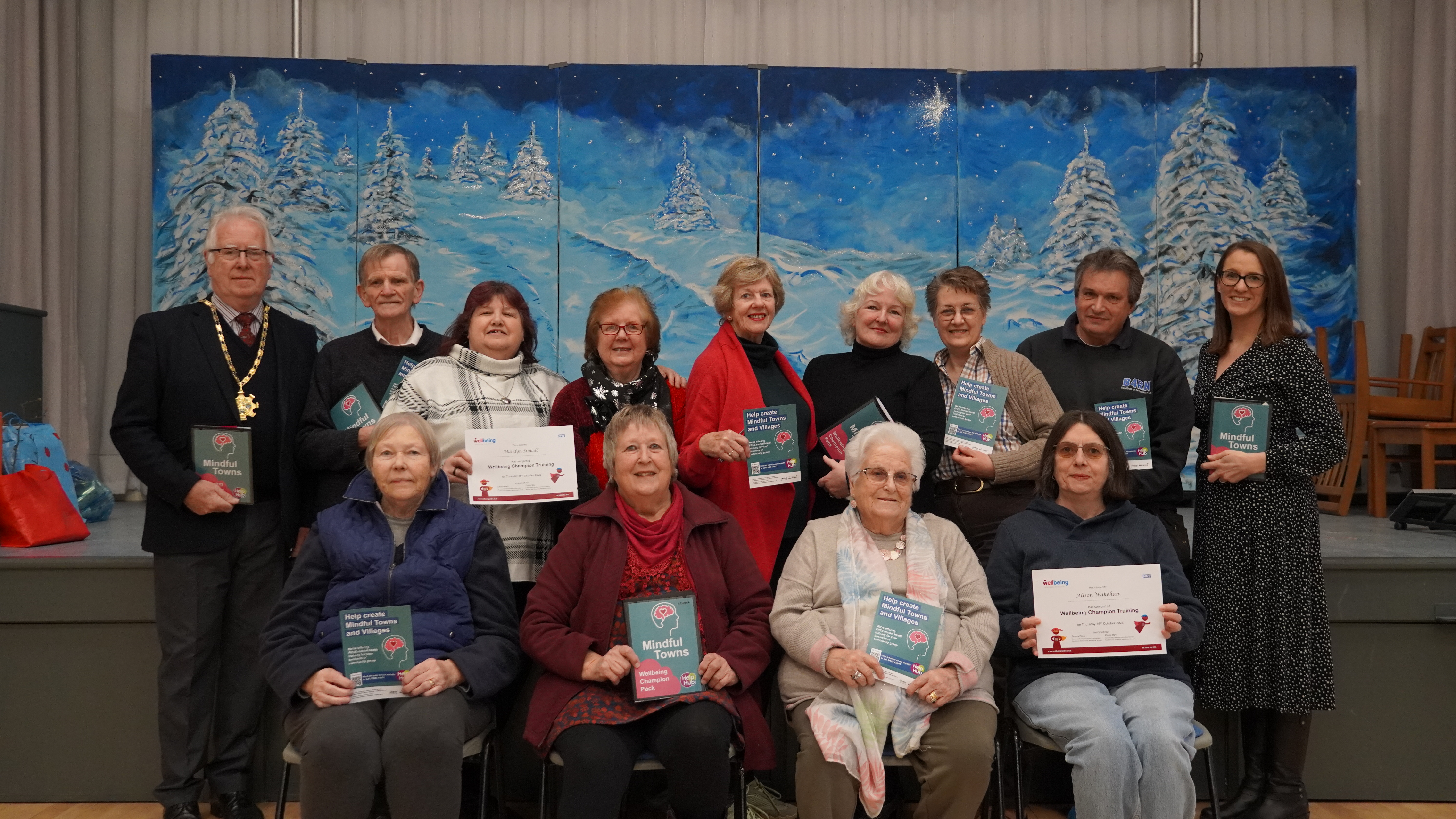 Pic (L-R): Cllr James Easter, Lorna Pyke, Cllr Kim Carsok and members of Tibenham community