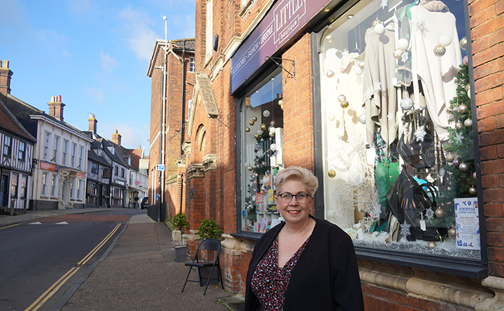 Lisa Overton Neal in Wymondham